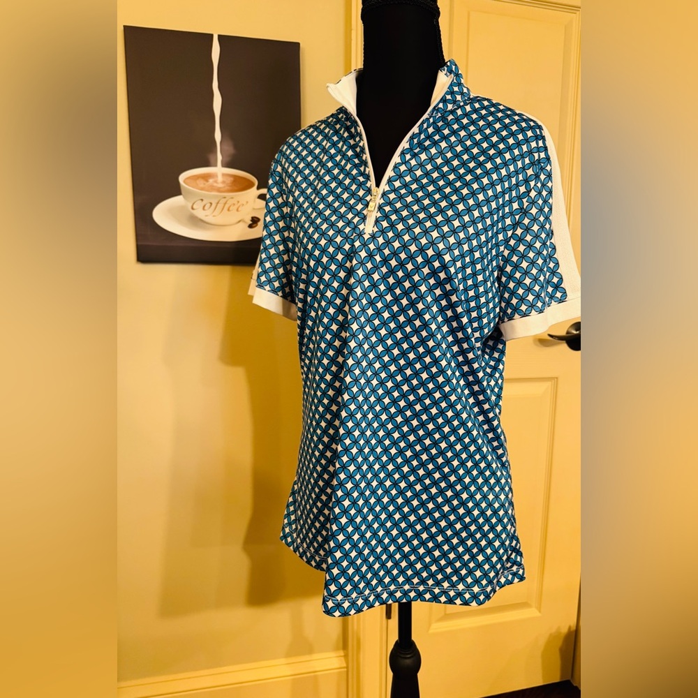 Callaway Blue & White Geometric Zip-Neck Short Sleeve Top